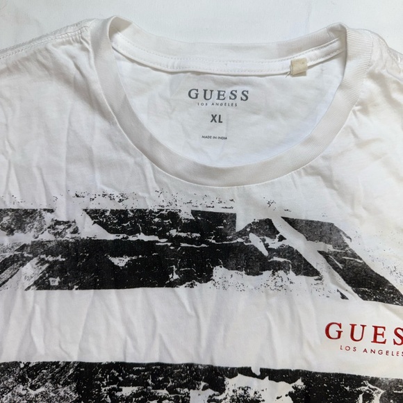 Guess Black and White Striped Men's CrewTee. Size XL - Picture 3 of 7